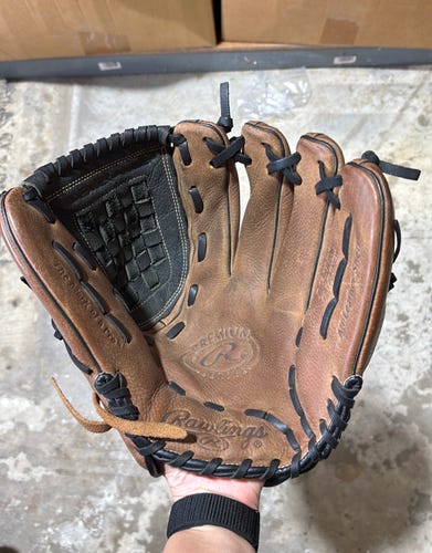Brown Rawlings Premium Series RH Outfield Baseball Glove 12.5" (Used)