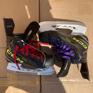 CCM Tacks XF Pro Hockey Skates | Size: Y13.5