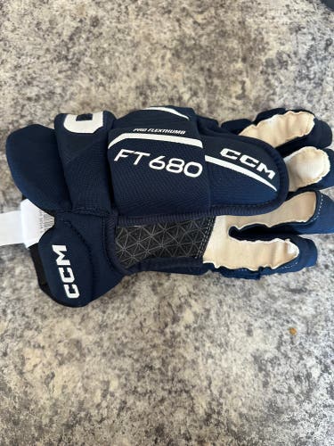 CCM FT 680 Gloves 13" (New)