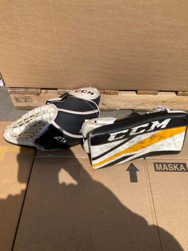 CCM Eflex 3.5 Regular Goalie Glove & Blocker | Size: Junior