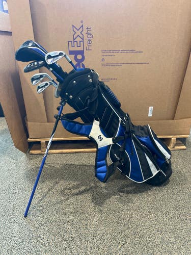 Junior Maxfli Rev Complete Junior Set -6 Clubs Right Handed (Used)