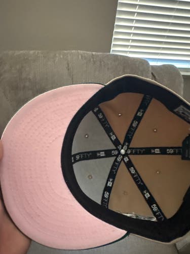 Adult Unisex 7 5/8 New Era Hat (New)