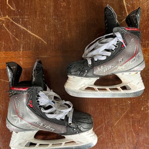 Bauer Vapor Hyperlite Hockey Skates Size 5 Pro Stock