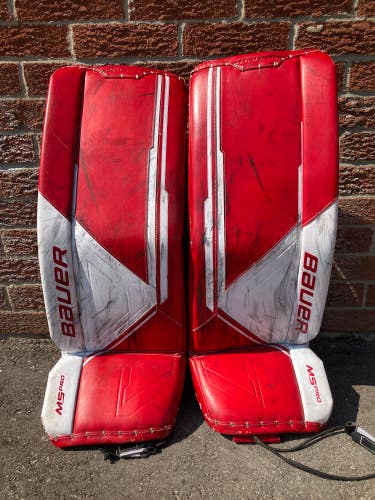 Bauer Supreme M5 Pro Goalie Leg Pads | Intermediate 31"