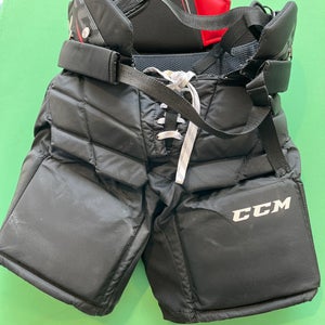Black Junior Large CCM E1.5 Hockey Goalie Pants (Used)