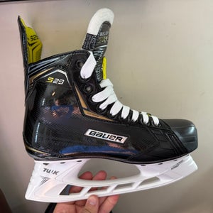 Bauer Supreme S29 Hockey Skates Extra Wide Width Size 6 (New)