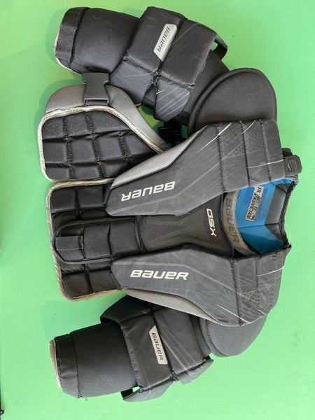 Junior XL Bauer GSX Goalie Chest Protector (Used)
