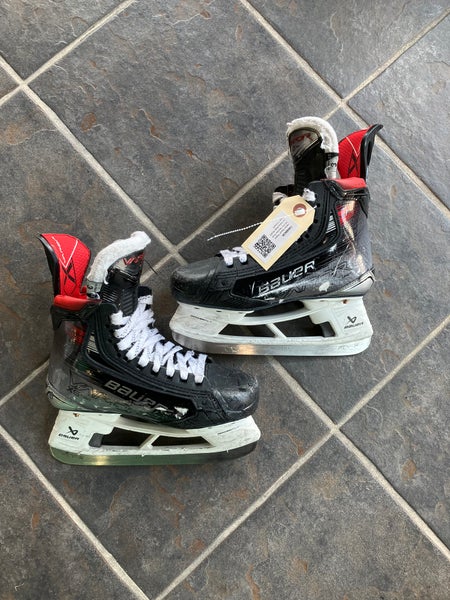 Junior Bauer Vapor X5 Pro Hockey Skates Extra Wide Width Size 3,(Used)