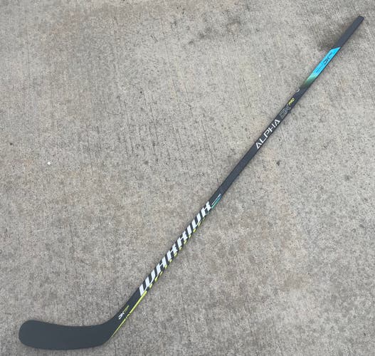 Warrior Alpha DX Pro Team Right Handed W03 100 Flex Pro Stock (New) Stick Item#5146HTX