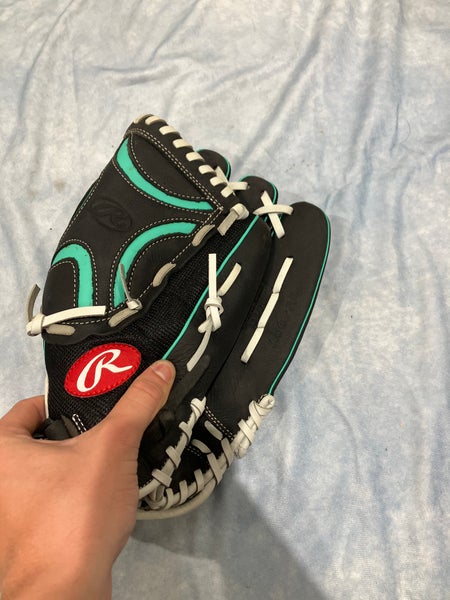 Black Rawlings Champion Lite RH Softball Glove 12.5" (Used)