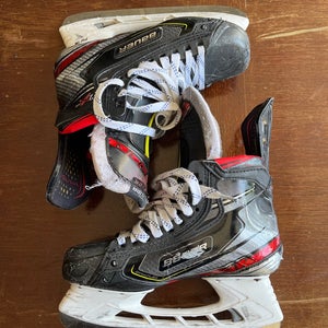 Bauer Vapor 2X Pro Hockey Skates Pro Stock 5 (Used)