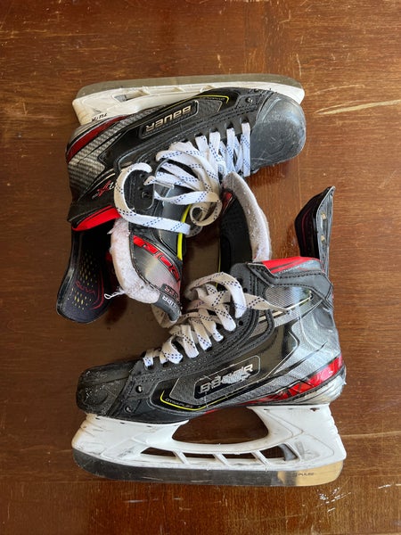 Bauer Vapor 2X Pro Hockey Skates Pro Stock 5 (Used)