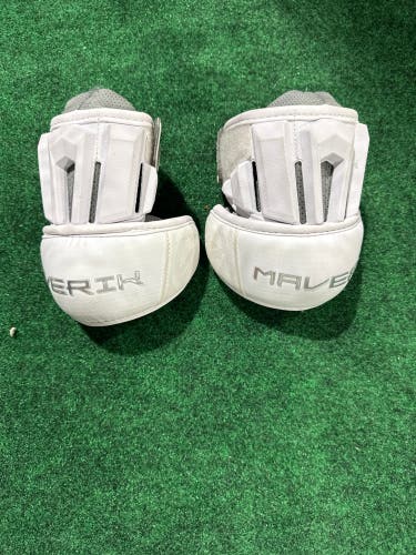 Maverik Max Arm Pads (Used) | Medium