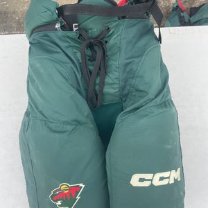 CCM HP45X Pro Stock Hockey Pants Large Minnesota Wild Green 1854