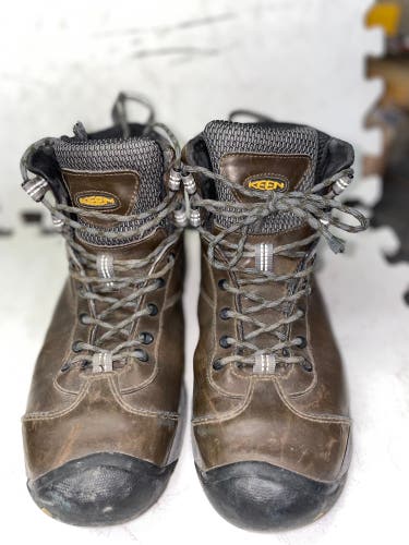 Men's 11 Keen Hiking Boots