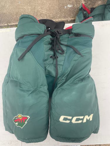 CCM HP45X Pro Stock Hockey Pants Large Minnesota Wild Green 1965