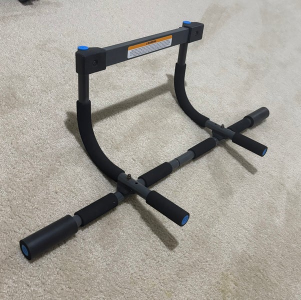 Like New Pull Up Bar