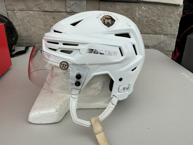 Bauer Re-Akt 150 Pro Stock Hockey Helmet Visor Combo Medium White 719390