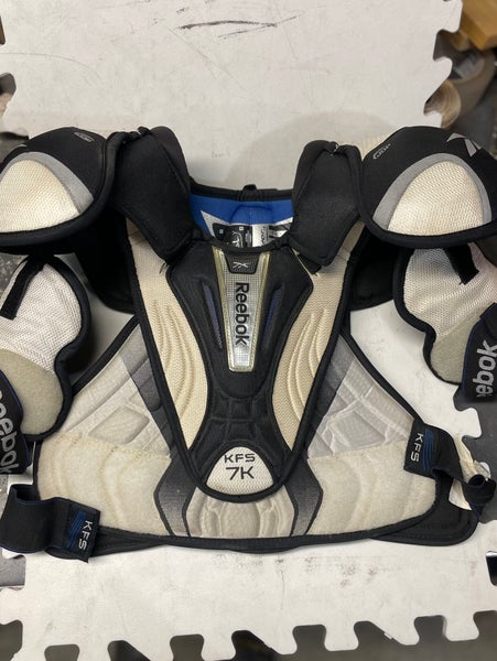 Intermediate Medium Reebok 7K Shoulder Pads (Used)