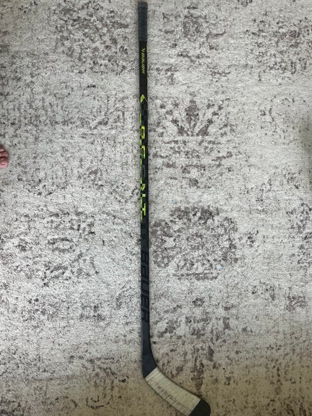 Junior Bauer Ag5nt Left Hand Hockey Stick (Used)