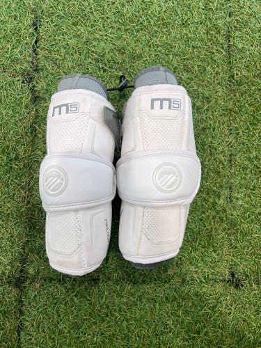 Medium Adult Maverik M5 Arm Pads (Used)