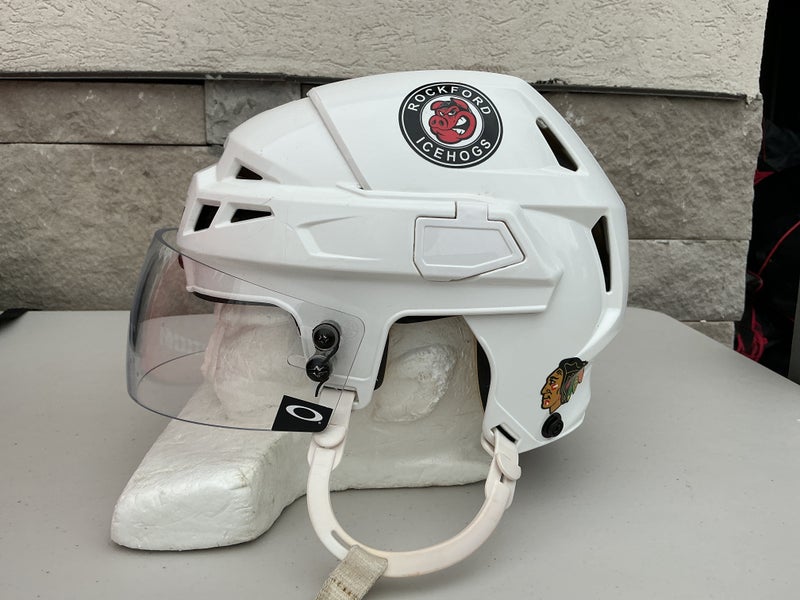 CCM Vector V08 Pro Stock Hockey Helmet Visor Combo Medium White 79402