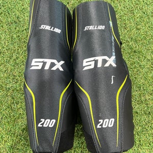 Large Youth STX Stallion 200 Arm Pads (Used)