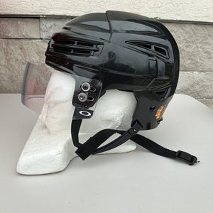 Bauer Re-Akt 100 Pro Stock Hockey Helmet Small Black 69410