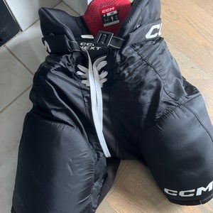 Men's Junior Large CCM Next Hockey Pants (Used)