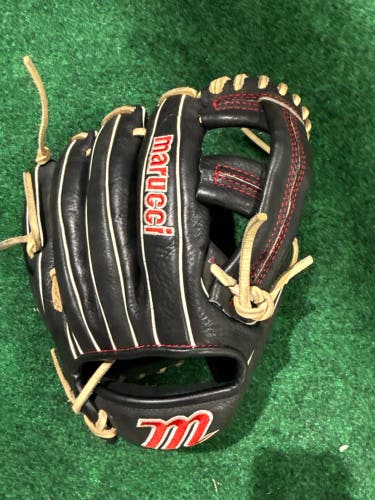 Black Marucci Acadia M Type RH Infield Baseball Glove 11.5" (Used)