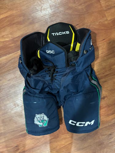 Senior Small CCM Tacks 95C Hockey Pants (Used)