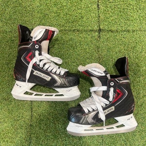 Senior Bauer Vapor X70 Hockey Skates Regular Width 7.0 (Used)