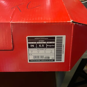 CCM JetSpeed FT6 Hockey Skates Regular Width Size 6.5 (New)