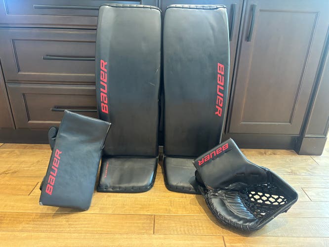 Pro Stock 35+1 Bauer Hyperlite 2 Digiprint Pro Goalie Pads & Gloves Set