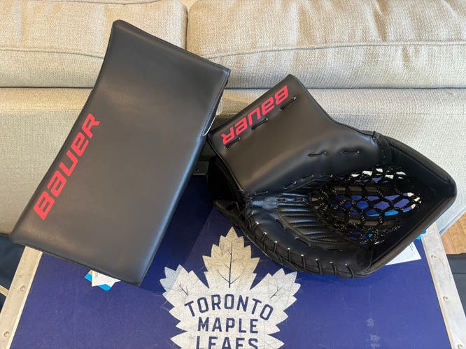 Brand New Pro Stock Bauer Digiprint Pro Goalie Glove & Blocker Set Martin