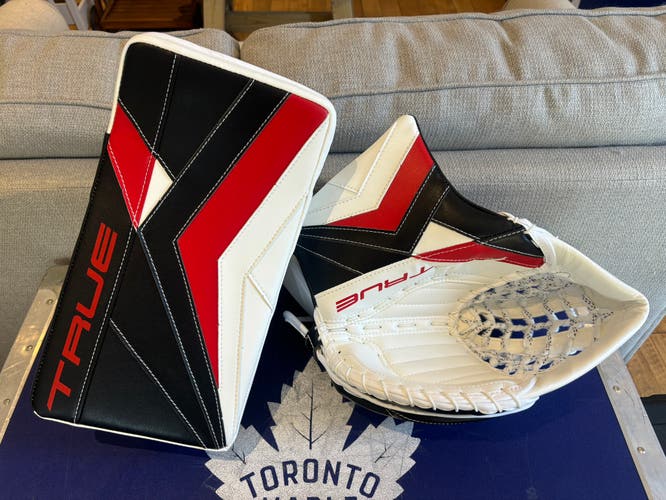 Brand New Pro Stock True Catalyst PX3 Pro Goalie Glove & Blocker Set Andersen