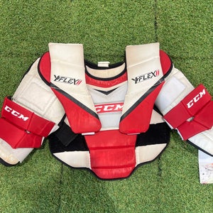 Youth Small / Medium CCM YFlex II Goalie Chest Protector (Used)