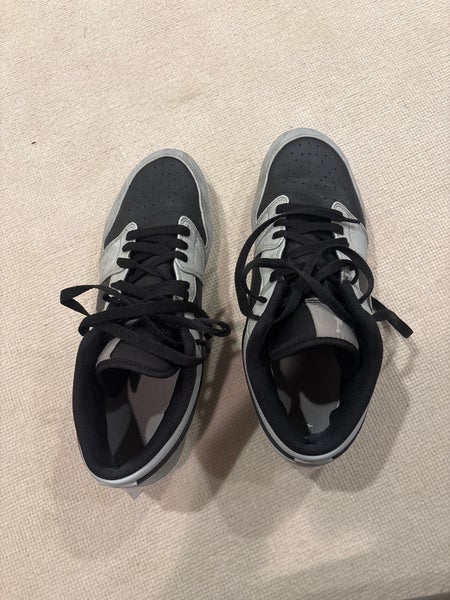 Men's Adult Size M 11.5 (W 12.5) Jordan Molded Cleats Cleats (Used)