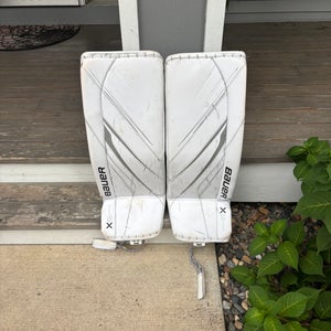 XS  2024 Bauer Vapor X5 Pro Goalie Leg Pads  (Used)