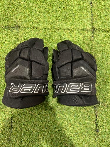 Junior Bauer Supreme 3S Gloves 12" (Used)