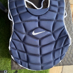 Nike Catcher's Chest Protector