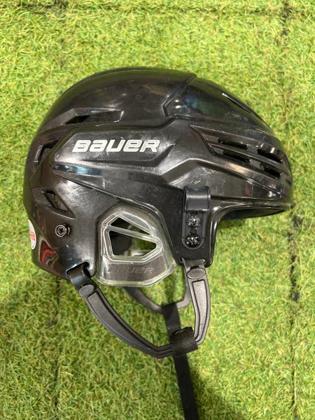 Black Medium Bauer Re-Akt 95 Helmet (Used)
