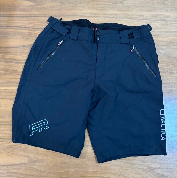 Arctica Race Training Shorts, Unisex Large