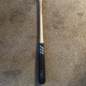 Marucci AM22 Maple Bat (-3) 30 oz 32" (Used)
