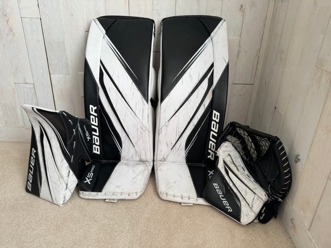 34" 2023 Bauer Vapor X5 Pro Regular Goalie Full Set (Used)