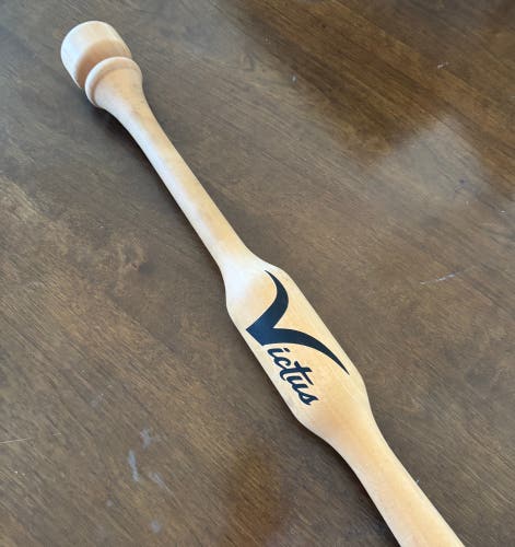Victus Training Bat other 31" (Used)