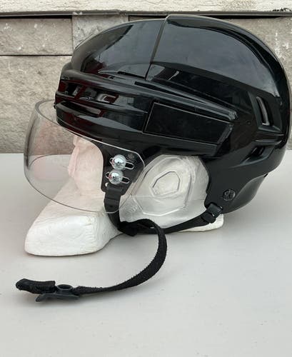 CCM Tacks 910 Pro Stock Hockey Helmet Visor Combo Black 719384