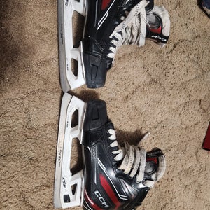 CCM EFLEX 6.9 Hockey Goalie Skates Size 6.5 (Used)