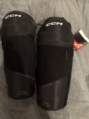 CCM Referee Pro Shin Guards 15” (New with Tags)