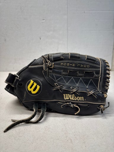 Used Wilson Roger Clemens A2115 RH Throw 12.5” Glove - Black 11835-S000196424